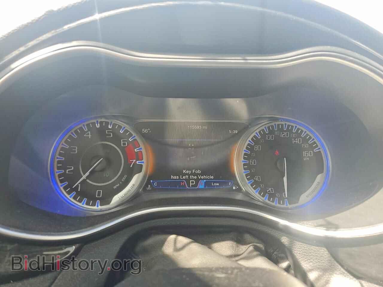 2015 CHRYSLER 200 - VIN: 1C3CCCAB1FN628820 - Фото 9