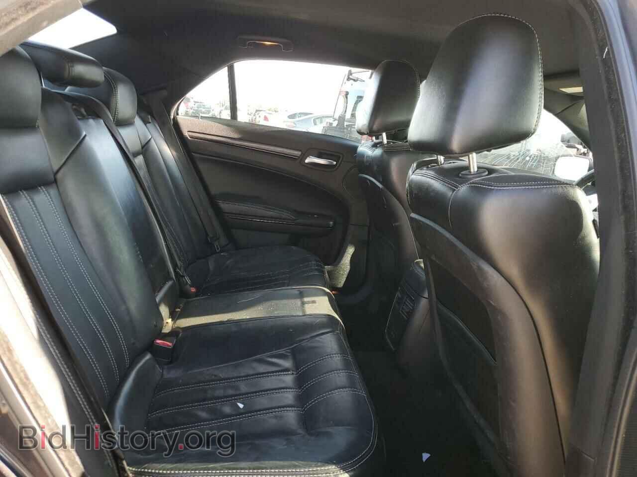 2016 CHRYSLER 300 - VIN: 2C3CCAGG4GH230518 - Фото 10
