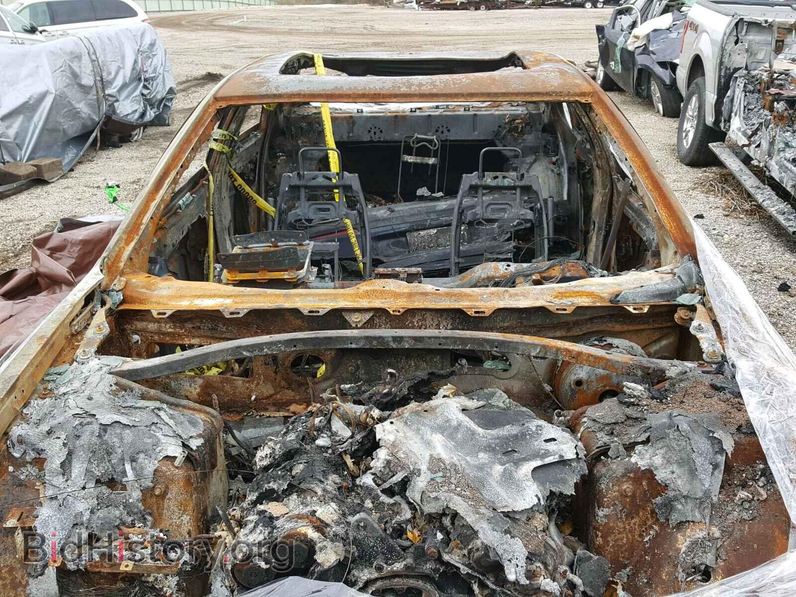 2017 CHRYSLER 300 - VIN: 2C3CCABG2HH567164 - Фото 9