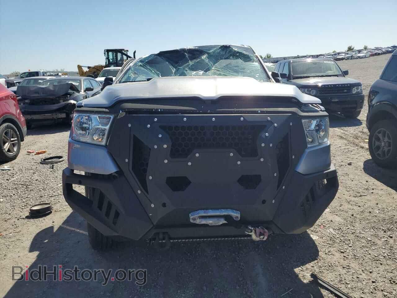 2019 RAM 1500 - VIN: 1C6SRFGTXKN741111 - Фото 5