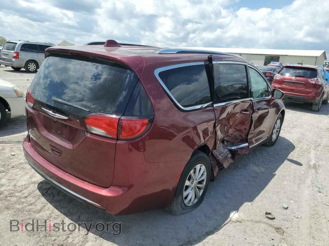 2019 CHRYSLER PACIFICA - VIN: 2C4RC1BG8KR561229 - Фото 3