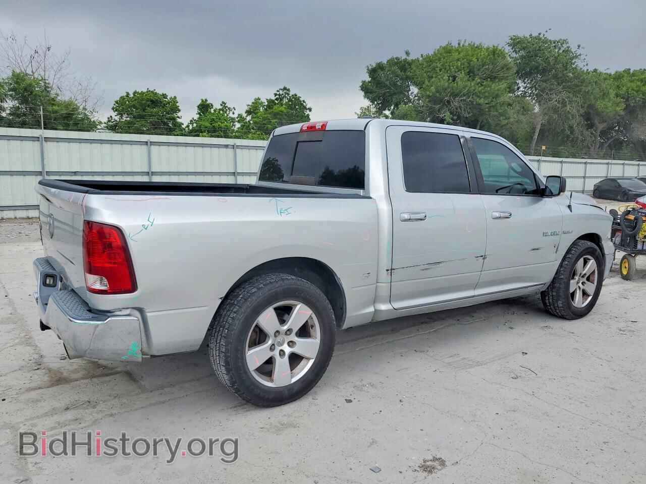 2010 DODGE RAM 1500 - VIN: 1D7RB1CT8AS133310 - Фото 3