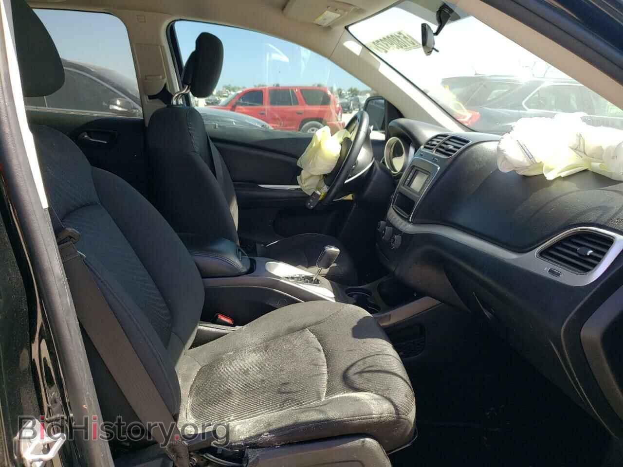 2018 DODGE JOURNEY - VIN: 3C4PDCBB4JT218546 - Фото 5