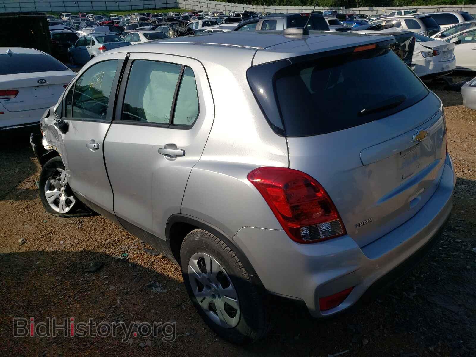 2018 CHEVROLET TRAX - VIN: KL7CJKSB2JB734582 - Фото 3