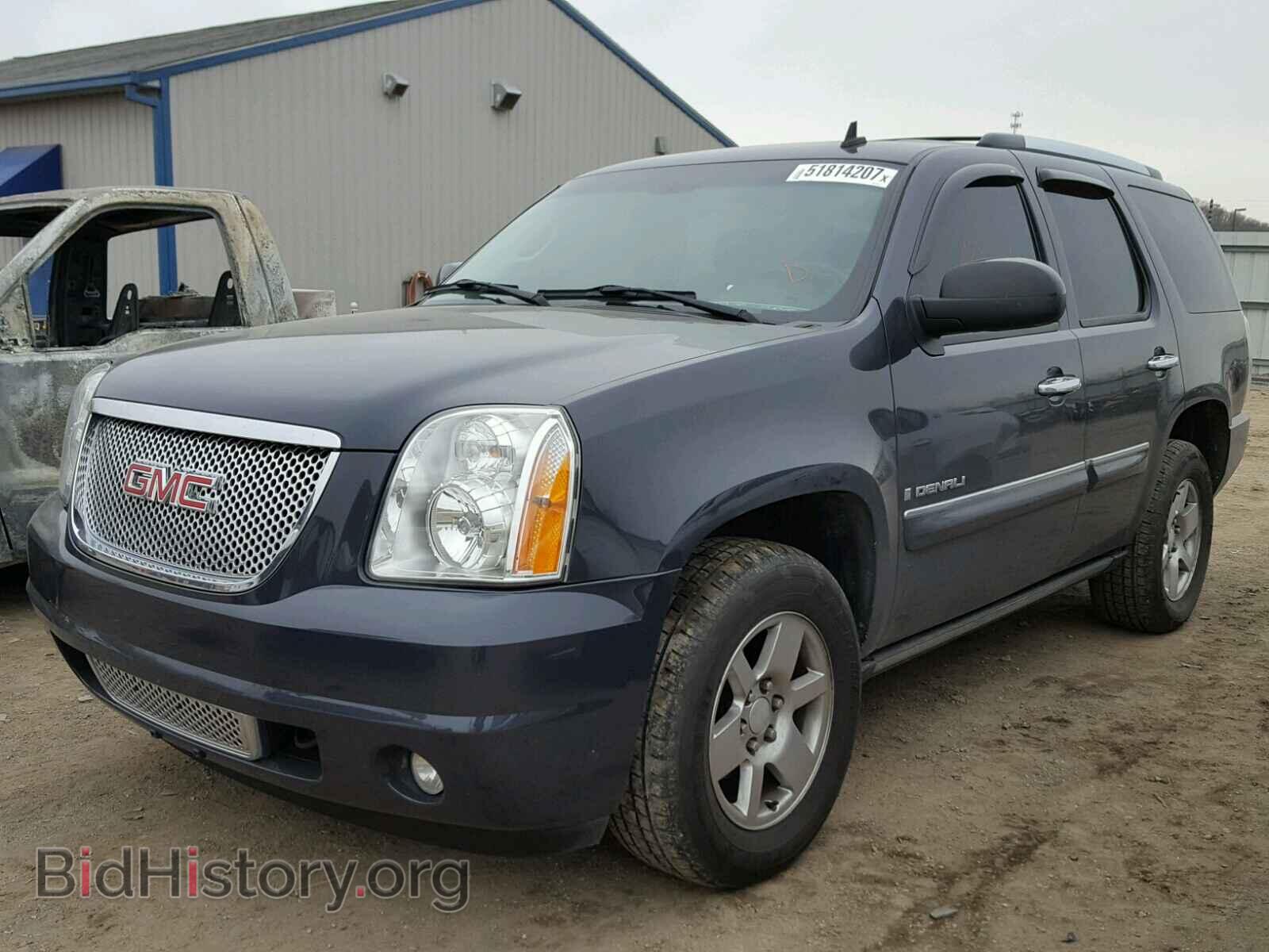 2008 GMC YUKON - VIN: 1GKFK63828J155751 - Фото 2