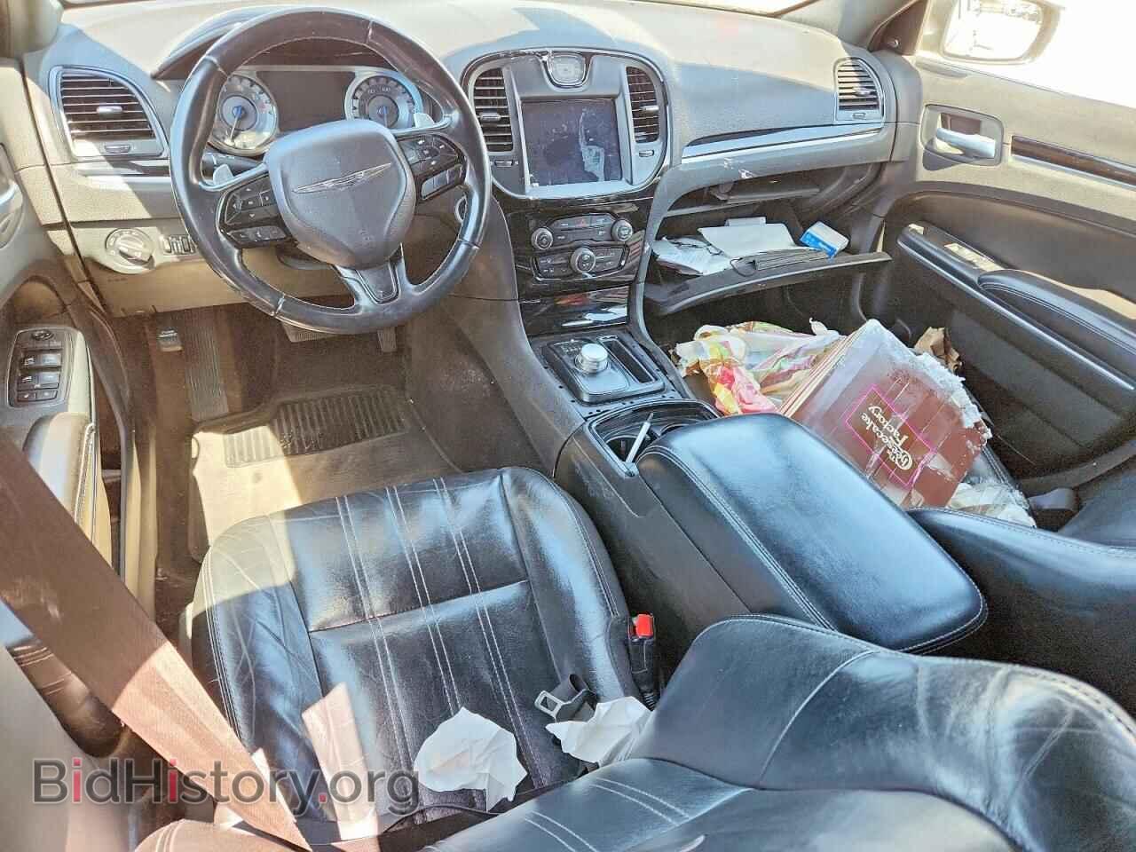 2018 CHRYSLER 300 - VIN: 2C3CCAGG7JH250320 - Photo 8