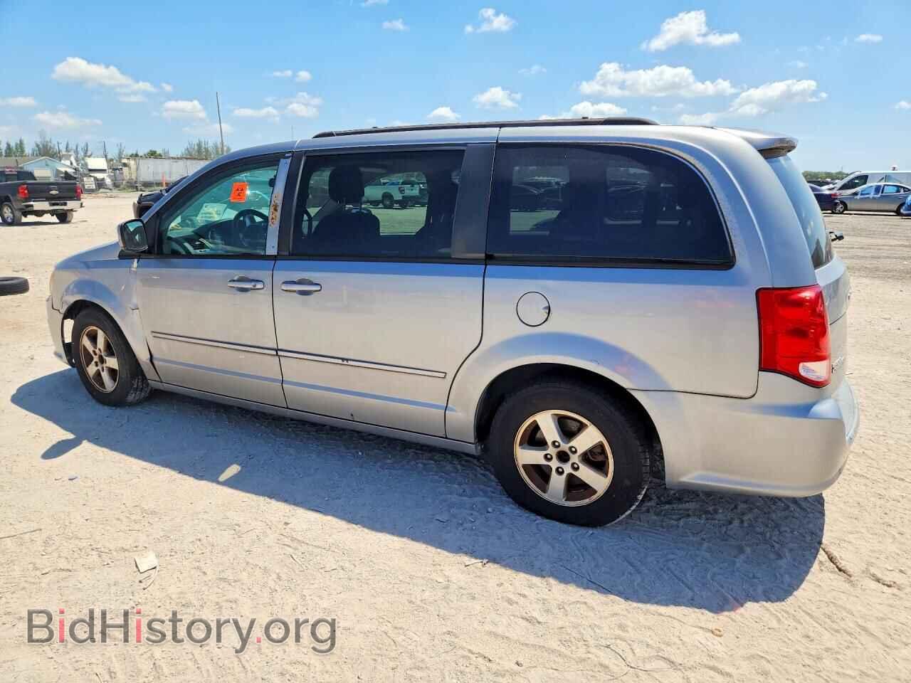 2013 DODGE CARAVAN - VIN: 2C4RDGCG5DR669342 - Фото 2