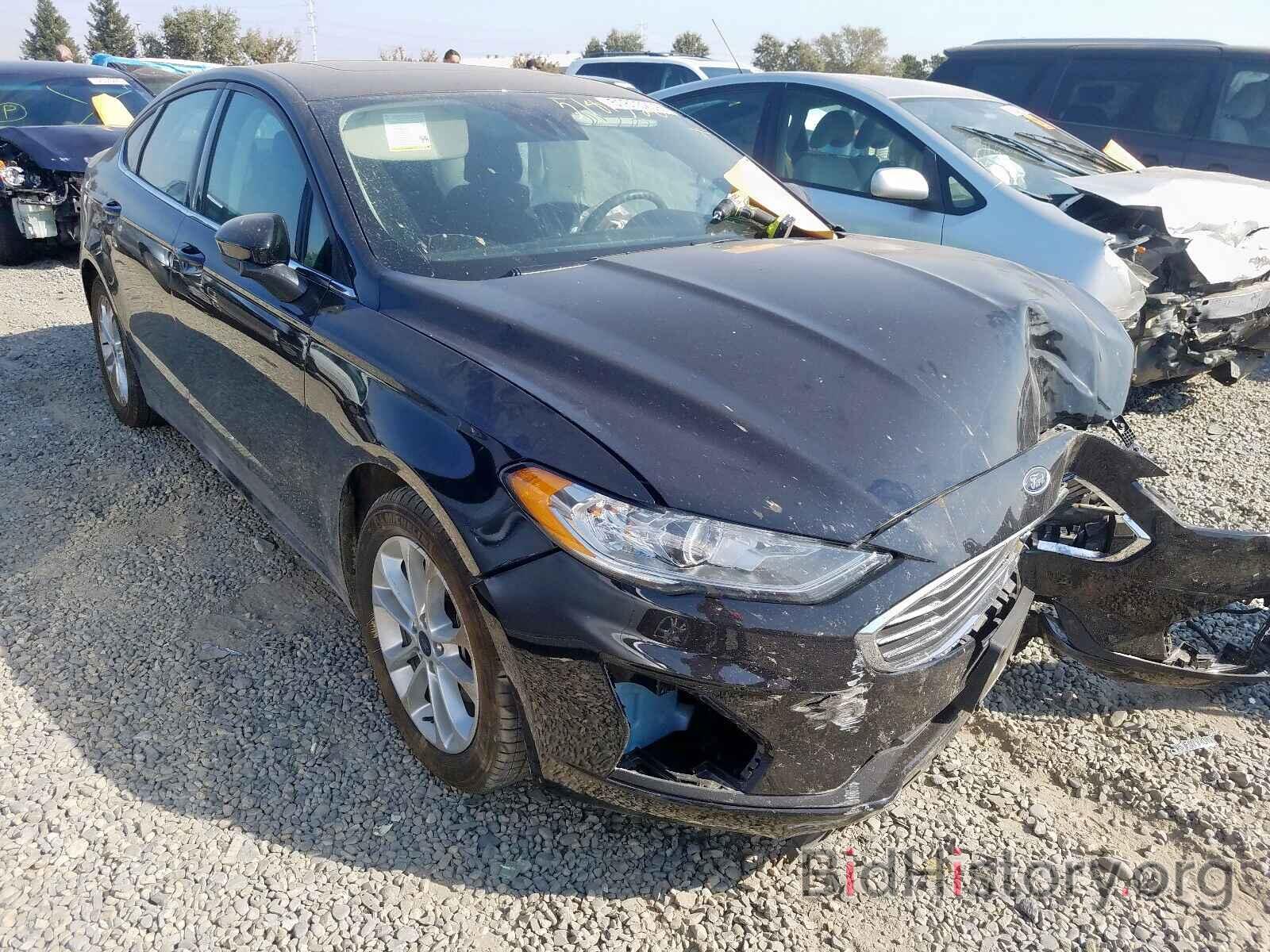 Photo 3FA6P0HDXKR136139 - FORD FUSION SE 2019