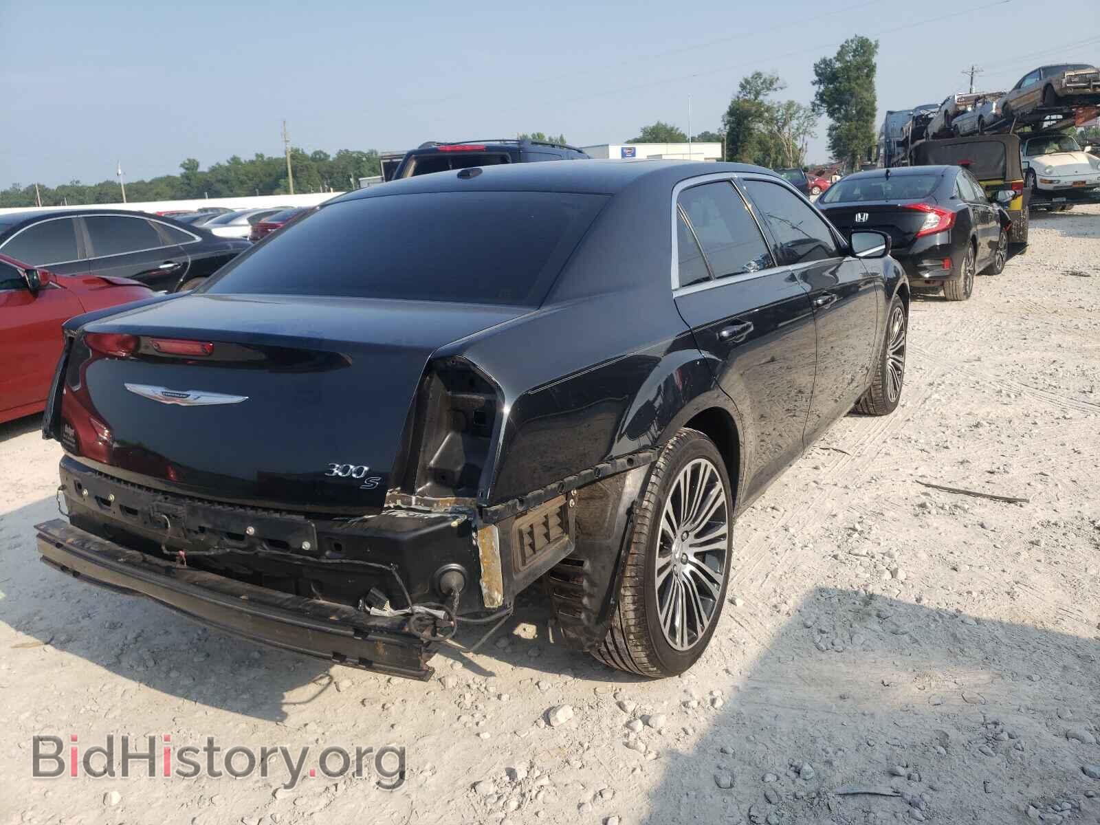 2014 CHRYSLER 300 - VIN: 2C3CCABT7EH179064 - Фото 4