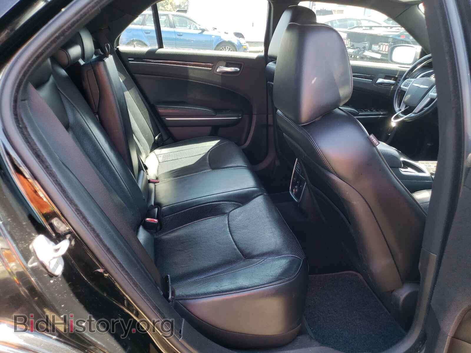 2013 CHRYSLER 300 - VIN: 2C3CCAET4DH564382 - Фото 6