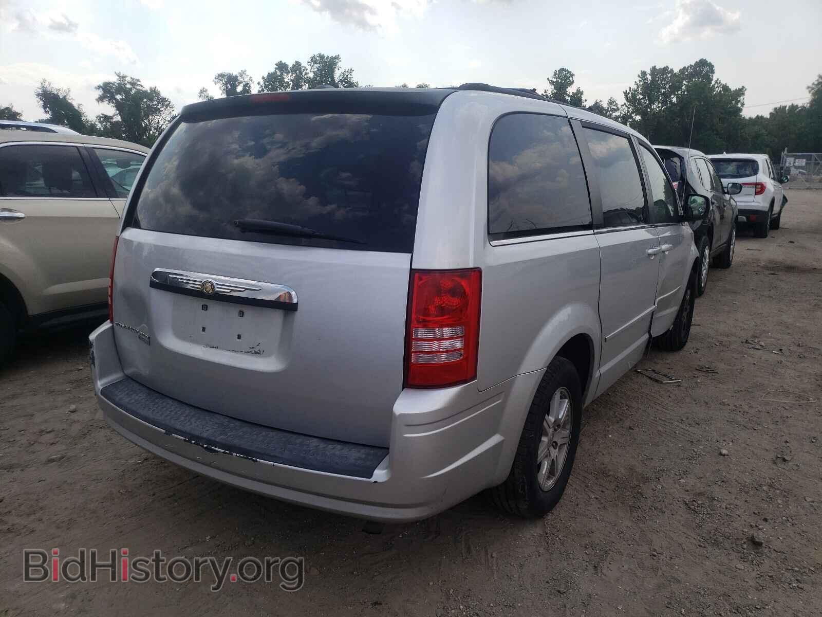 2008 CHRYSLER MINIVAN - VIN: 2A8HR54P48R792032 - Фото 4