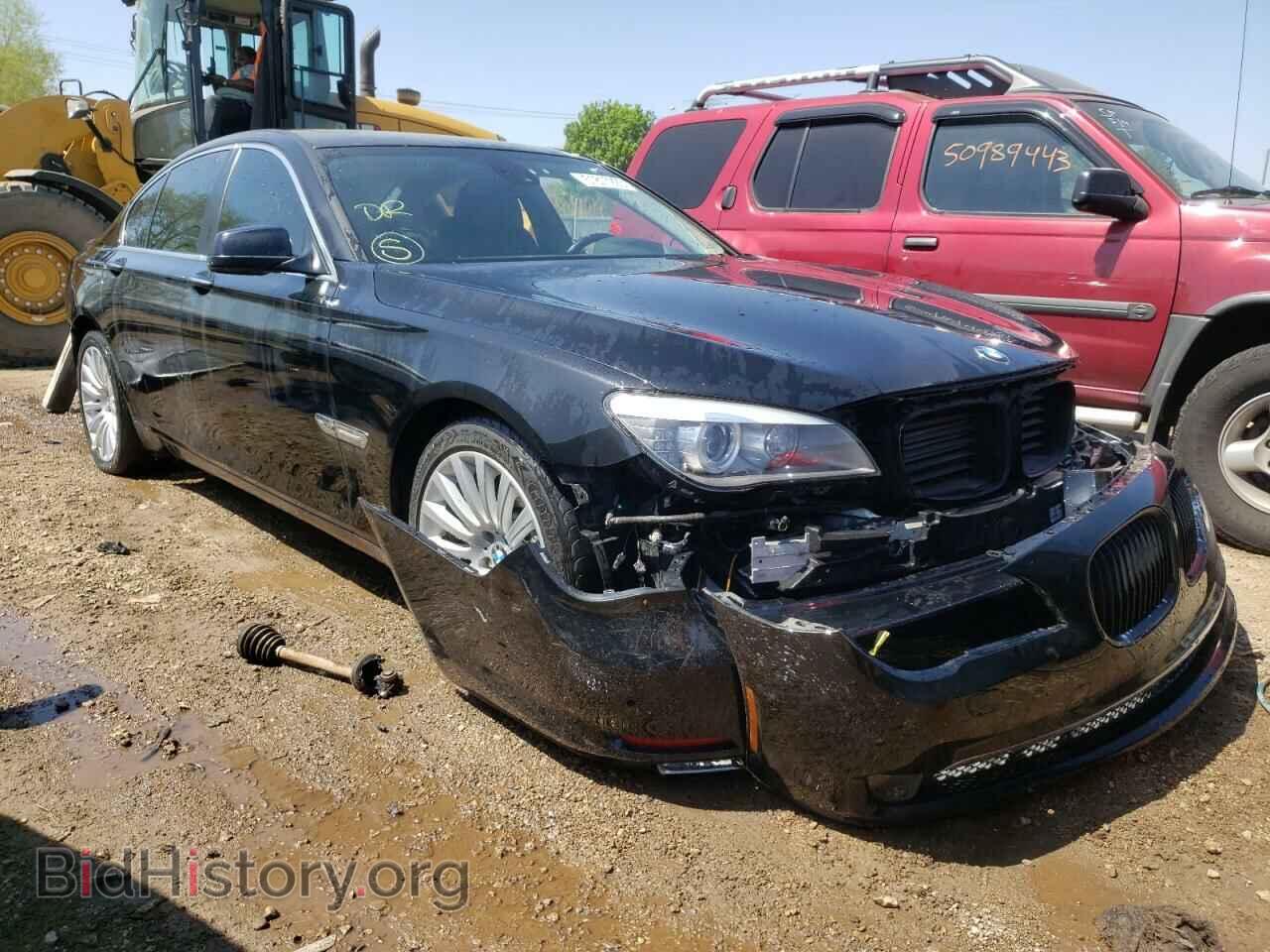 2012 BMW 7 SERIES - VIN: WBAKC6C52CC396877 - Фото 4