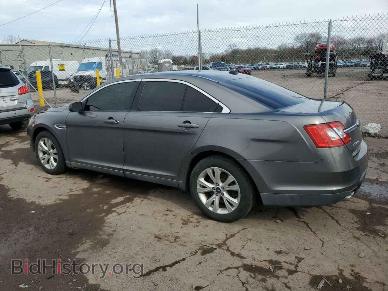 2011 FORD TAURUS - VIN: 1FAHP2EWXBG159616 - Фото 2