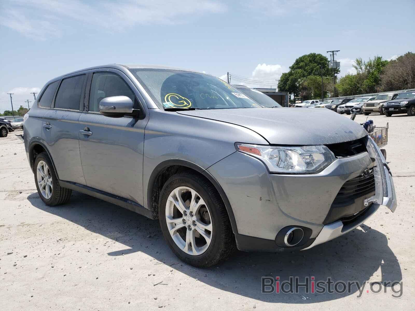 Photo JA4AZ3A33FZ010072 - MITSUBISHI OUTLANDER 2015