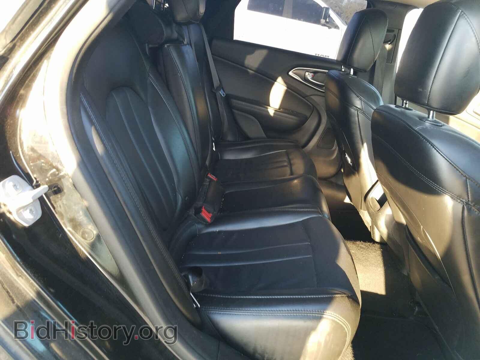 2016 CHRYSLER 200 - VIN: 1C3CCCAB4GN190246 - Фото 6
