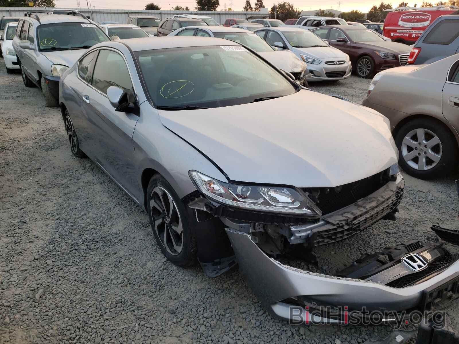 Photo 1HGCT1B34HA004206 - HONDA ACCORD 2017