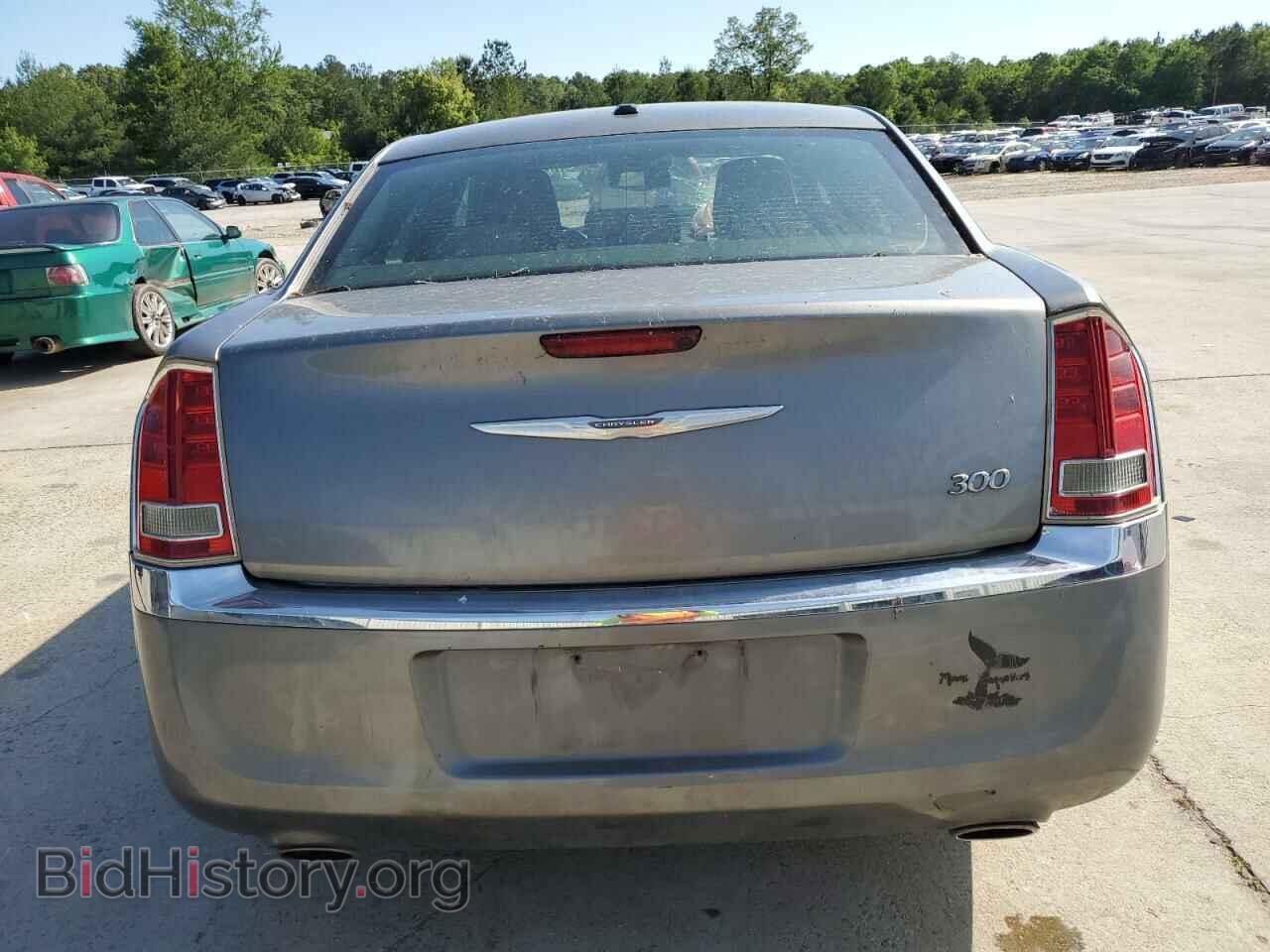 2012 CHRYSLER 300 - VIN: 2C3CCAAG2CH129643 - Фото 6