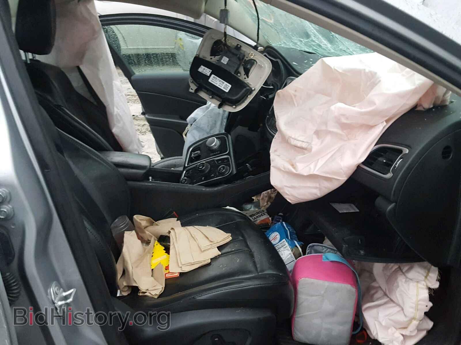 2016 CHRYSLER 200 - VIN: 1C3CCCAB4GN177075 - Фото 5