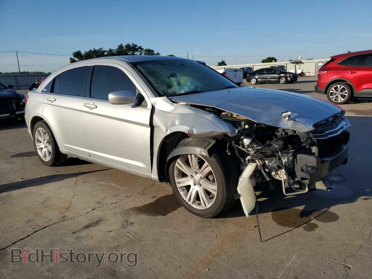 2012 CHRYSLER 200 - VIN: 1C3CCBAB4CN295258 - Фото 4