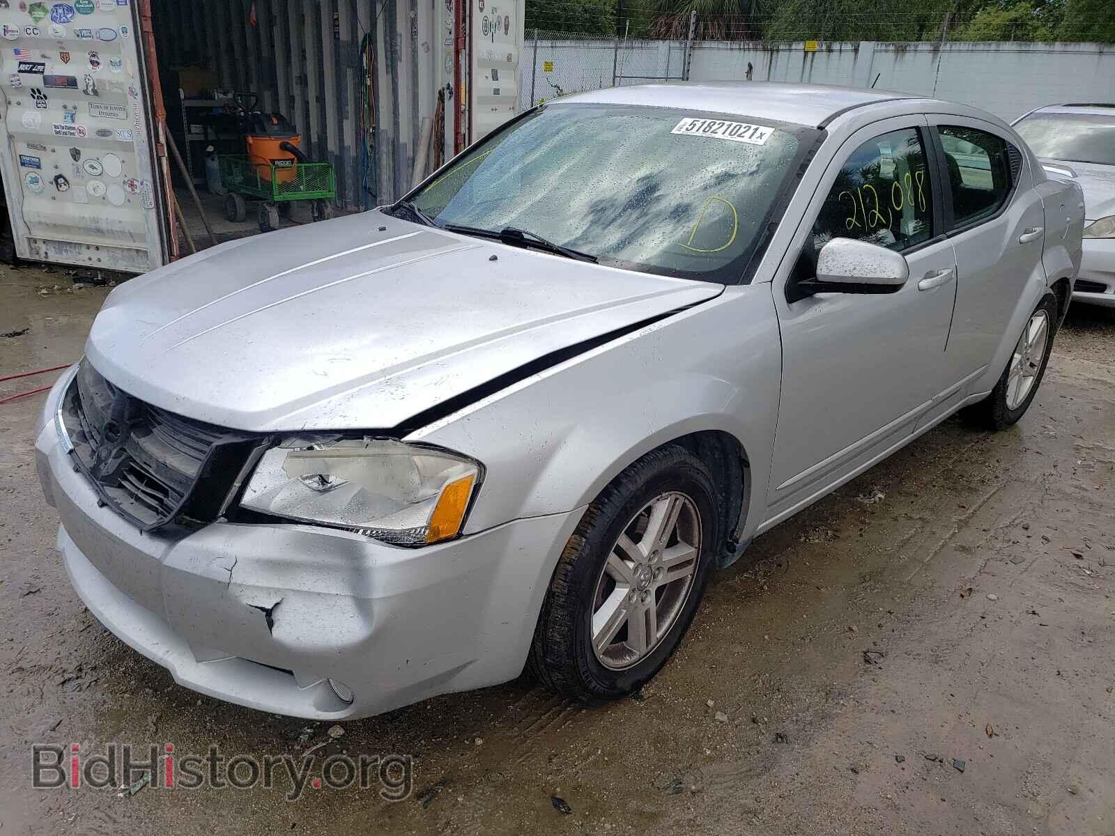 2010 DODGE AVENGER - VIN: 1B3CC5FB1AN124102 - Фото 2