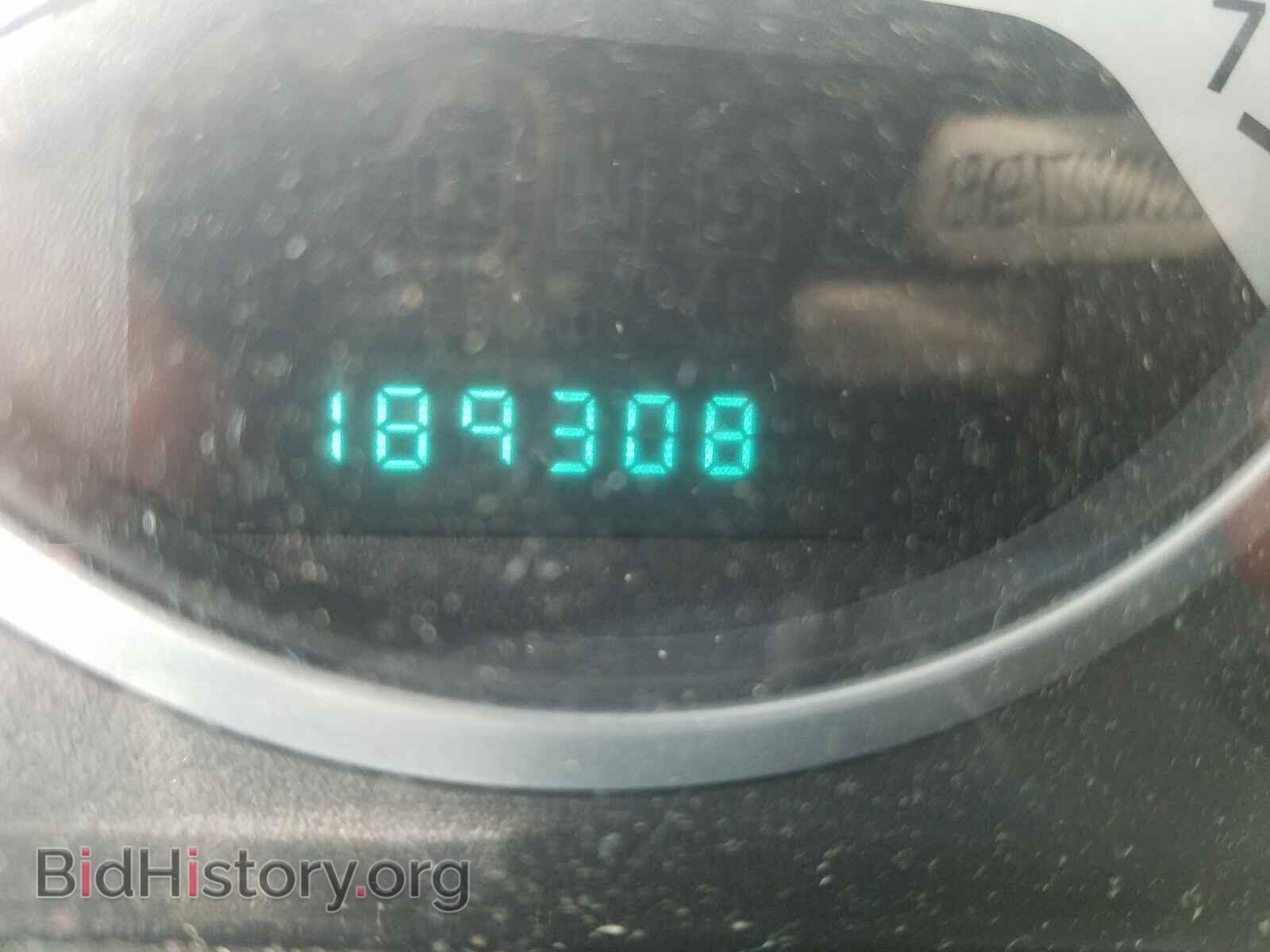 2009 CHRYSLER MINIVAN - VIN: 2A8HR54189R683778 - Фото 8