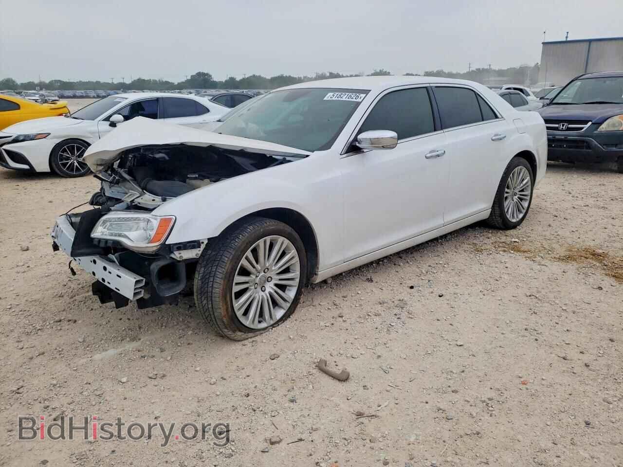 Фотография 2C3CCAEG9EH373545 - CHRYSLER 300 2014
