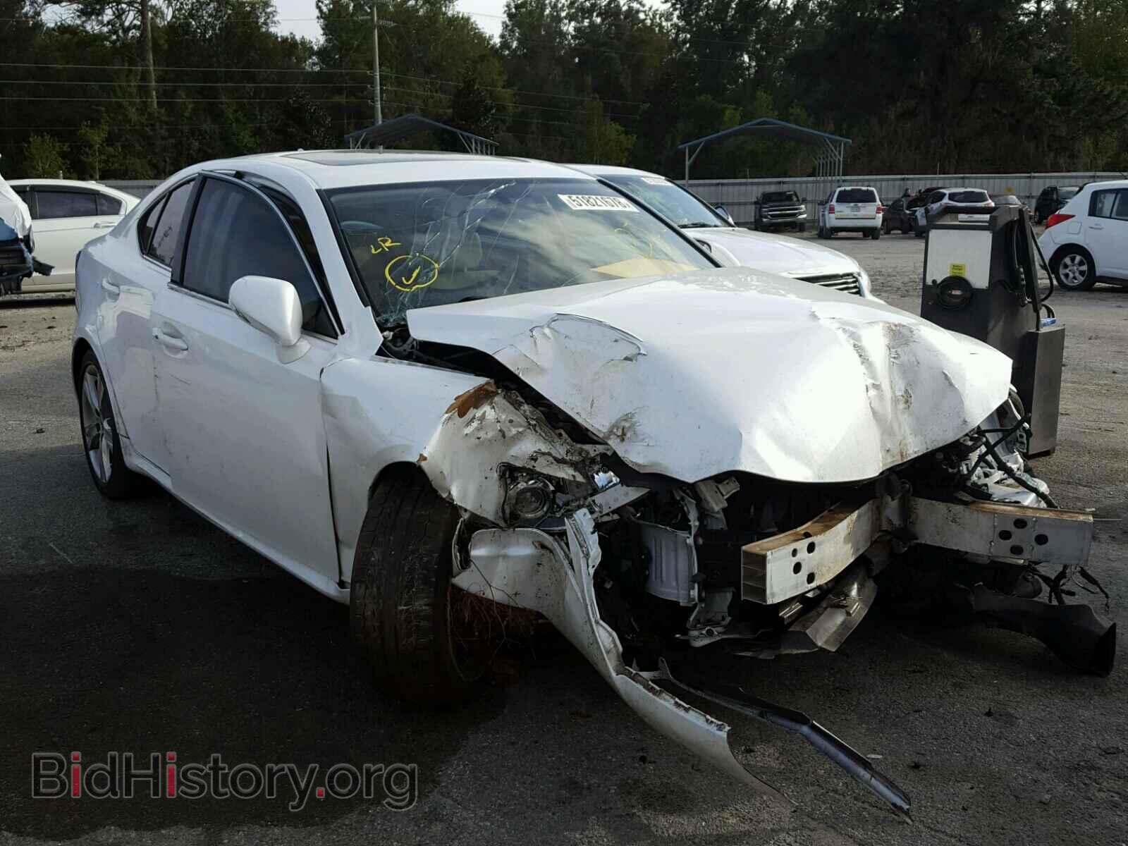 Фотография JTHBE5C20C5030996 - LEXUS IS 2012