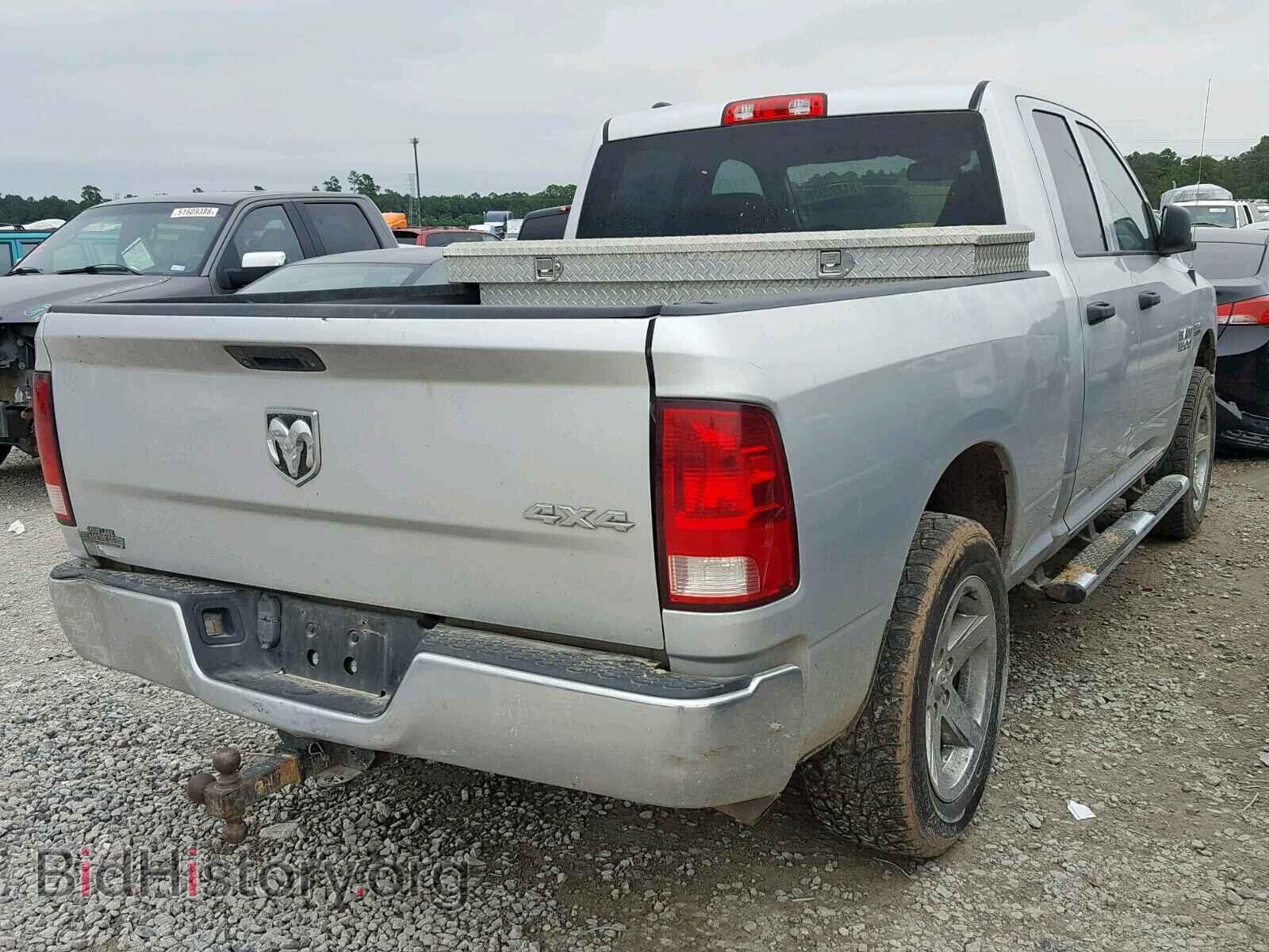 2016 RAM 1500 ST - VIN: 1C6RR7FT4GS122390 - Фото 4