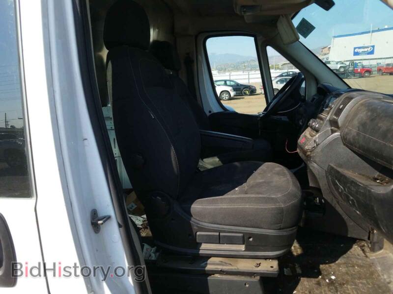 2014 RAM PROMASTER (VIN 3C6TRVDG8EE109612) — photo 5 of 10