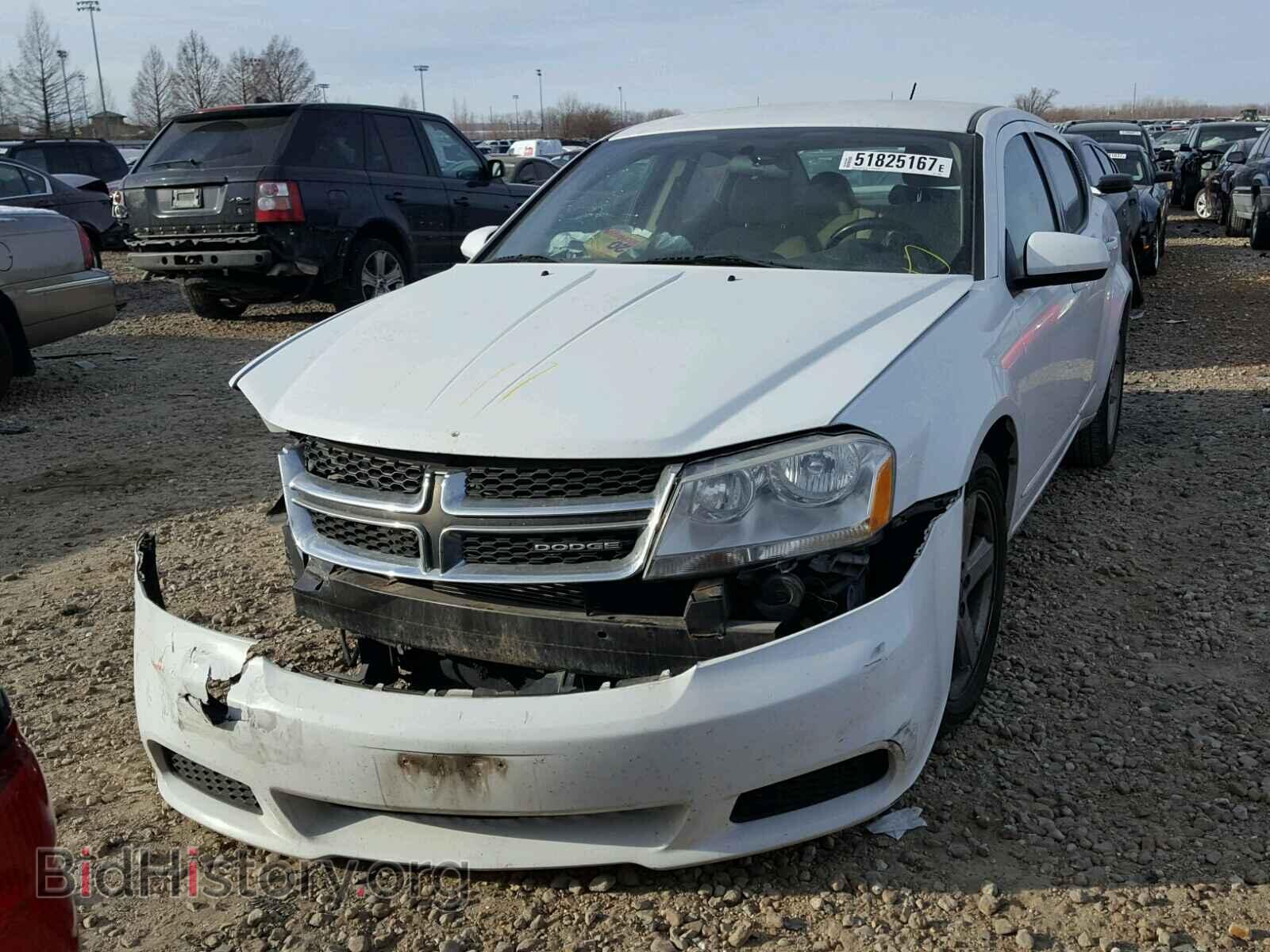 2011 DODGE AVENGER - VIN: 1B3BD1FB8BN588958 - Фото 2
