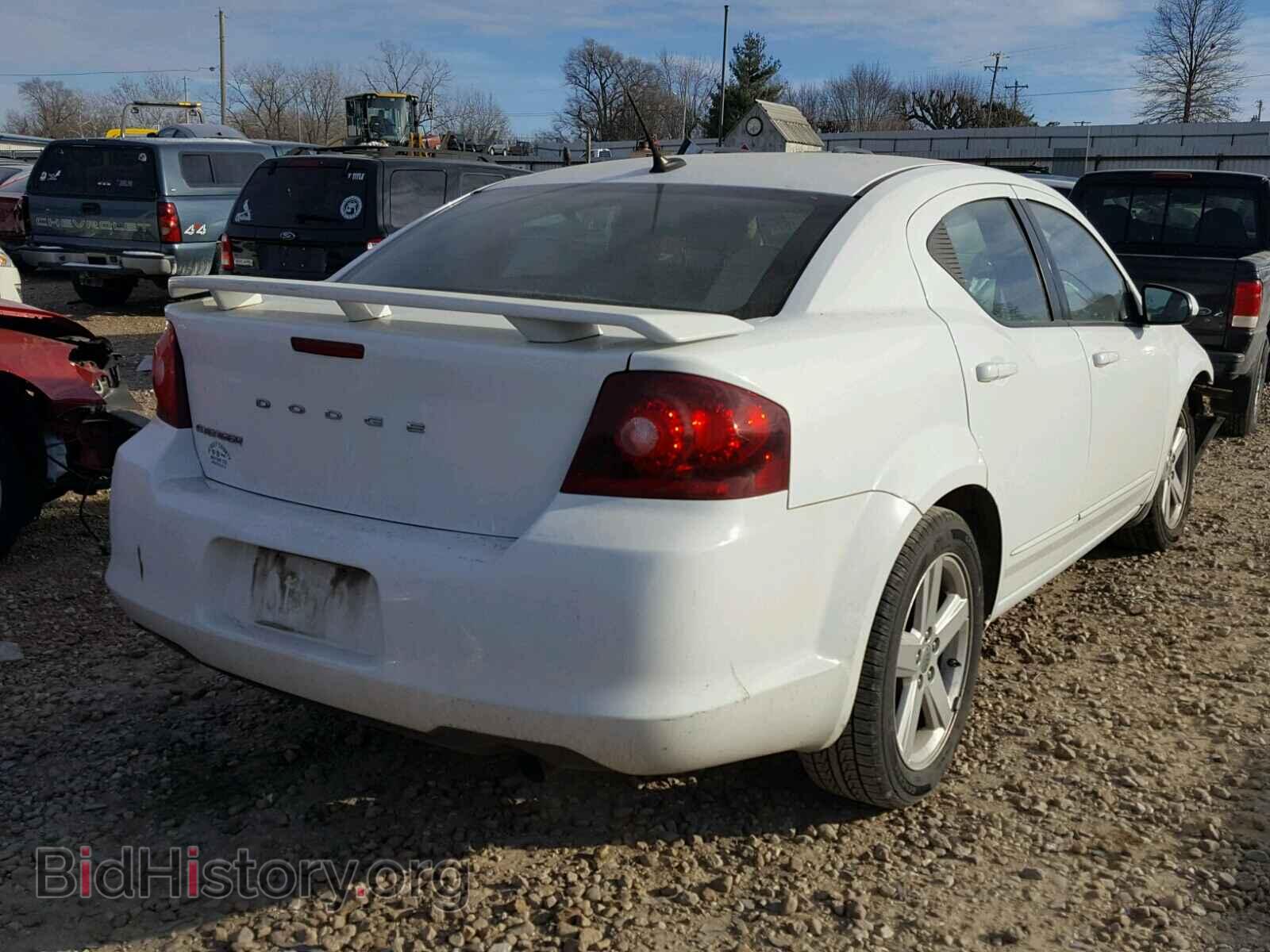2011 DODGE AVENGER - VIN: 1B3BD1FB8BN588958 - Фото 4