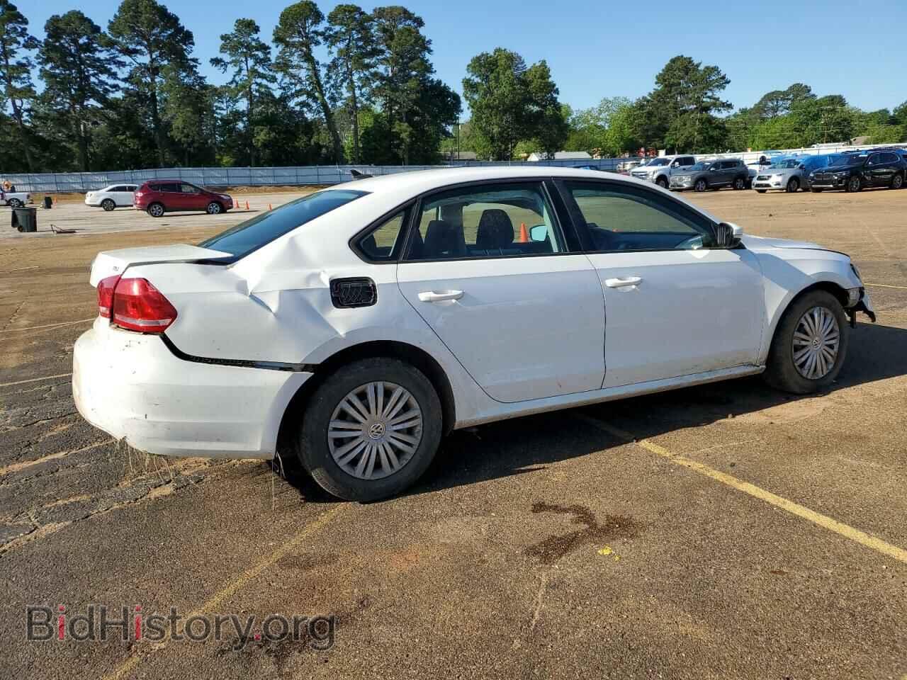 2015 VOLKSWAGEN PASSAT - VIN: 1VWAT7A31FC054943 - Фото 3