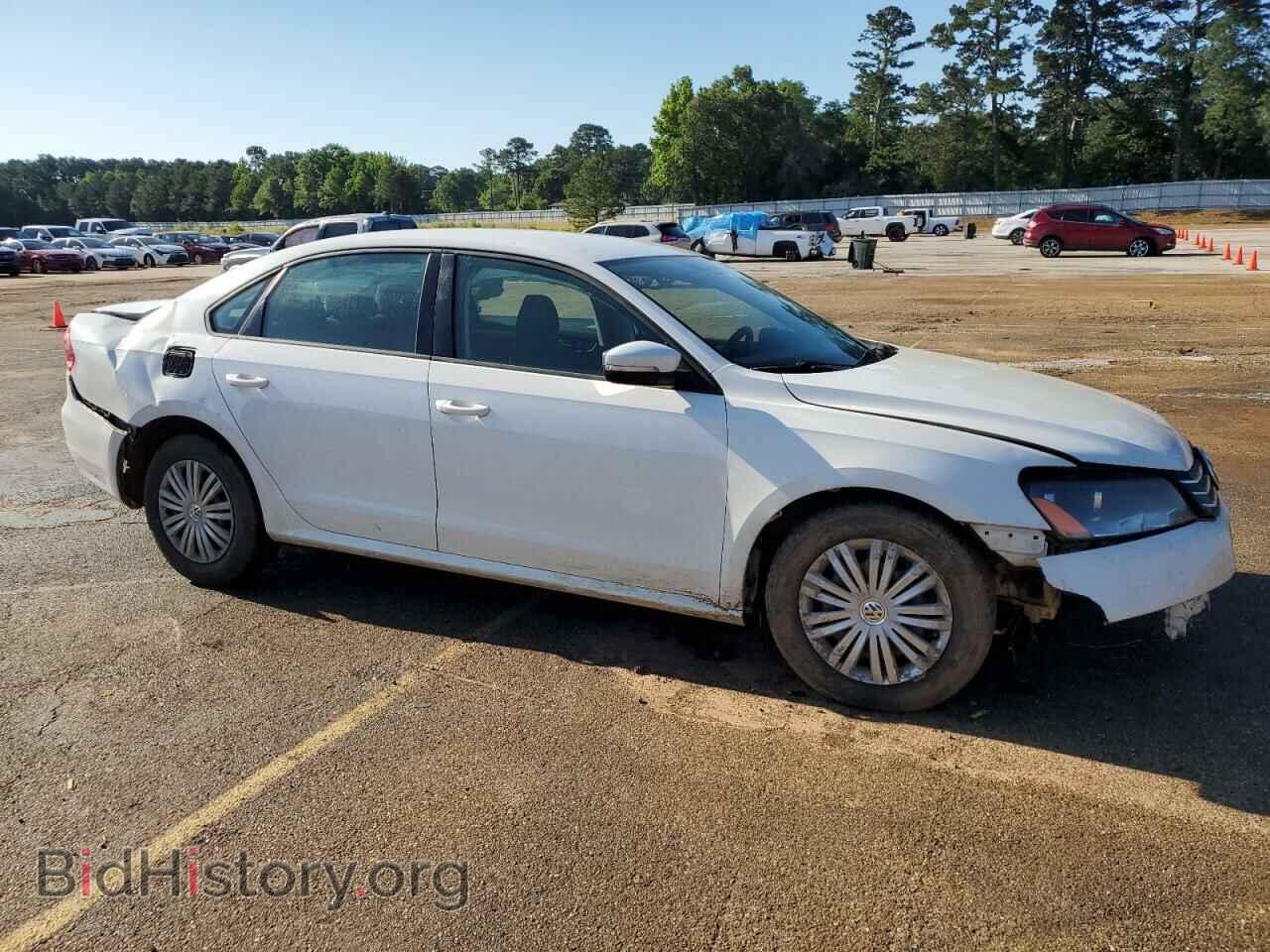 2015 VOLKSWAGEN PASSAT - VIN: 1VWAT7A31FC054943 - Фото 4