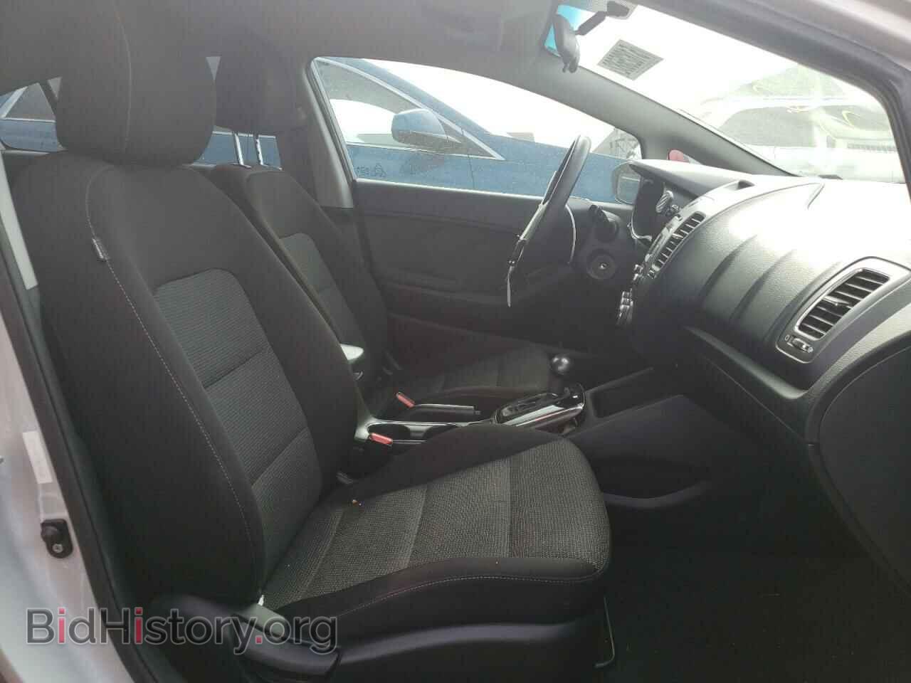 2017 KIA FORTE - VIN: 3KPFK4A77HE143120 - Фото 5