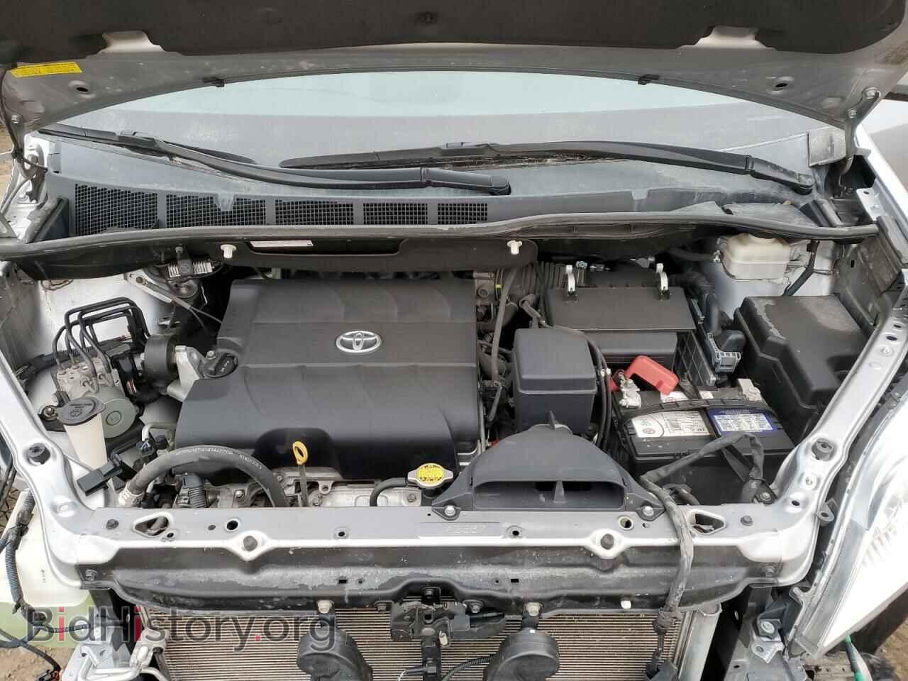 2012 TOYOTA All Models - VIN: 5TDKK3DCXCS225357 - Photo 12