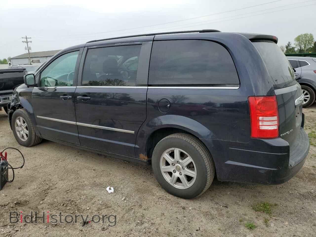 2010 CHRYSLER MINIVAN - VIN: 2A4RR5D17AR415105 - Photo 2