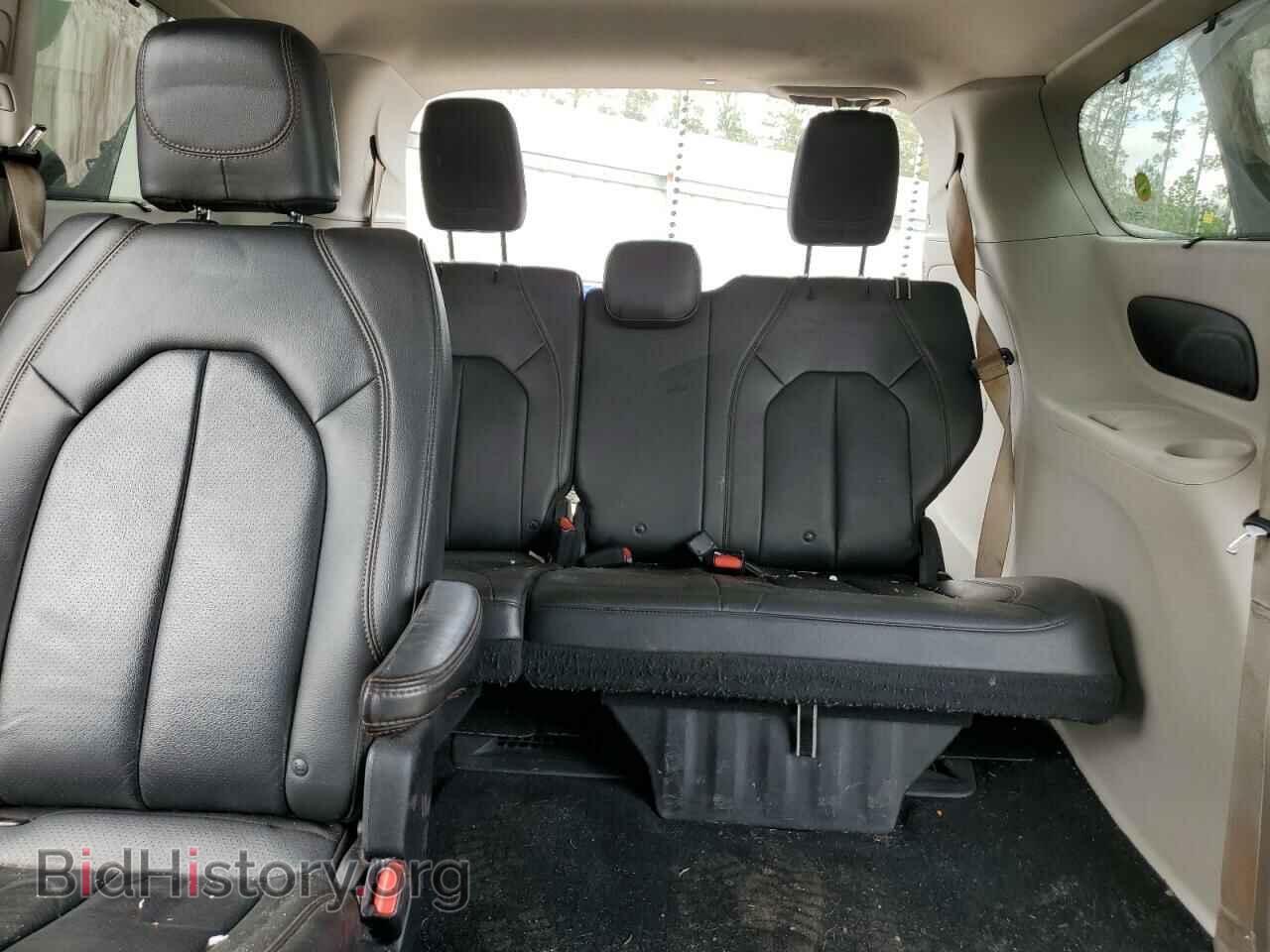 2018 CHRYSLER PACIFICA - VIN: 2C4RC1BG5JR214147 - Photo 10