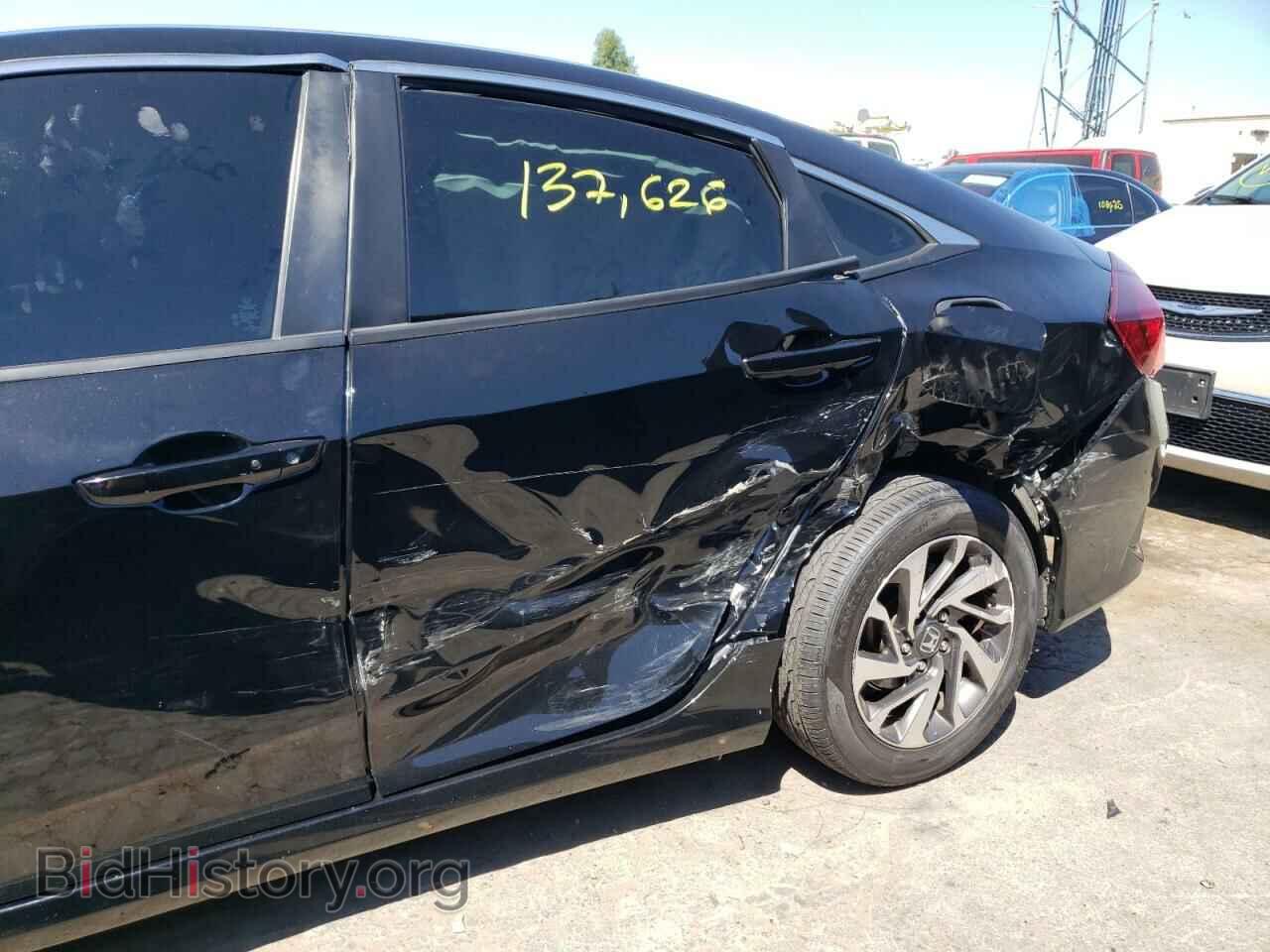 2017 HONDA CIVIC - VIN: 19XFC2F7XHE233341 - Фото 9