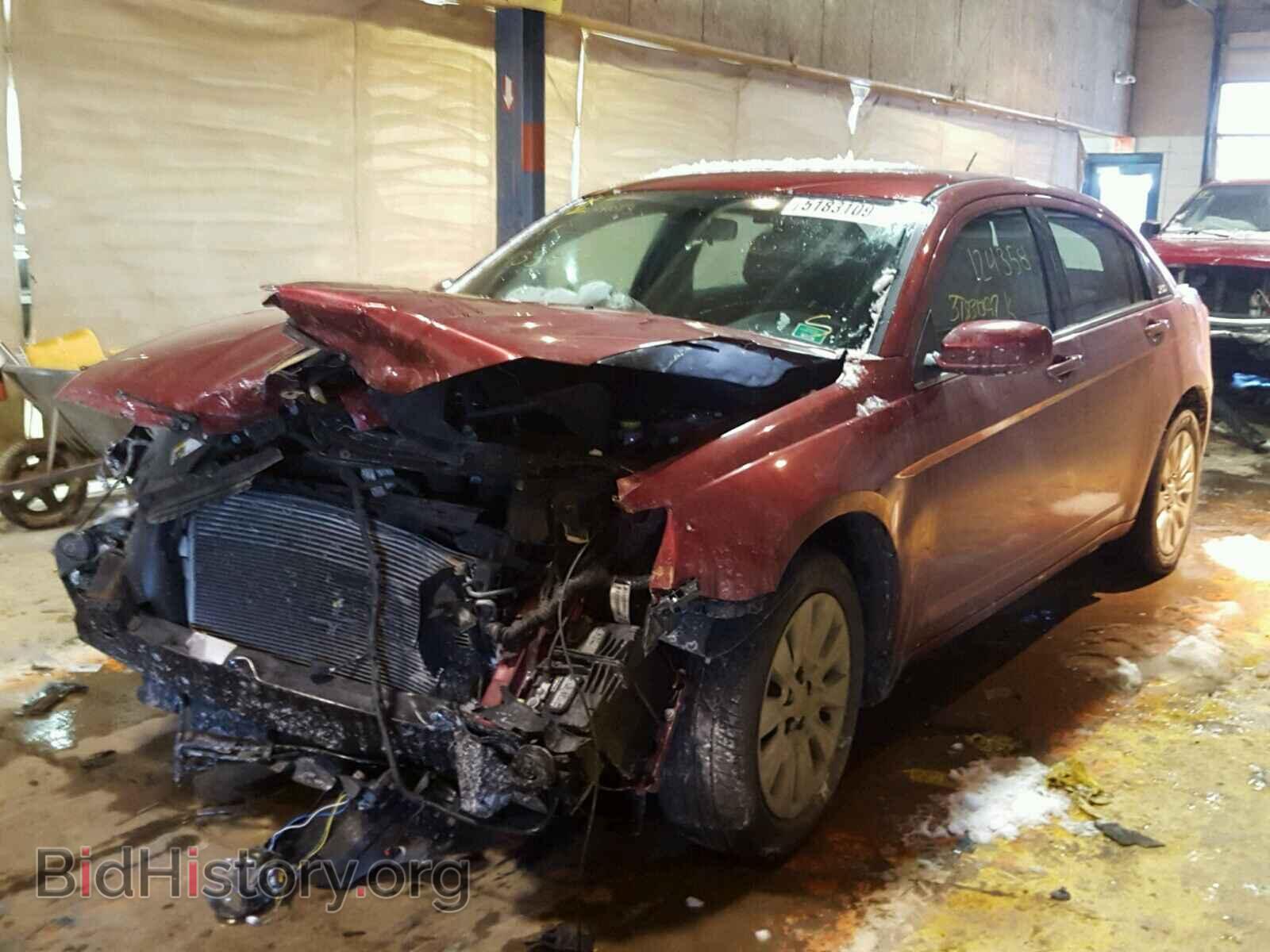 2014 CHRYSLER 200 - VIN: 1C3CCBAB5EN124358 - Фото 2