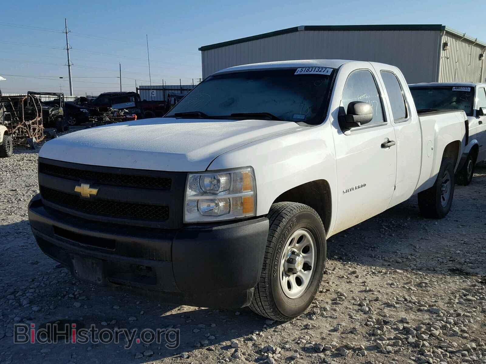 2011 CHEVROLET SILVERADO - VIN: 1GCRCPEX8BZ415630 - Фото 2