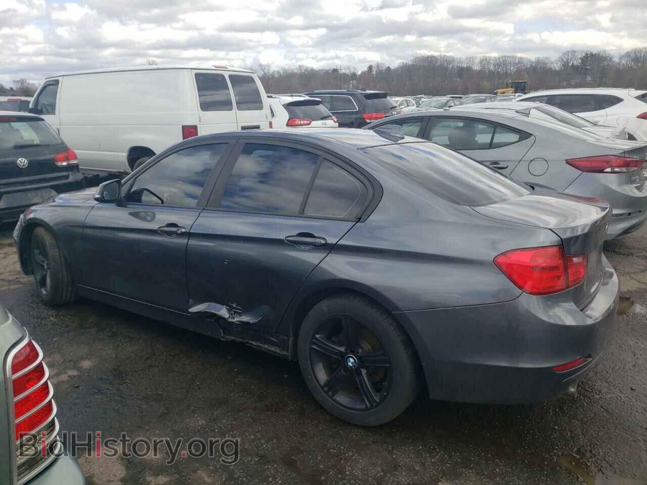 2013 BMW 3 SERIES - VIN: WBA3C3C59DF982009 - Фото 2