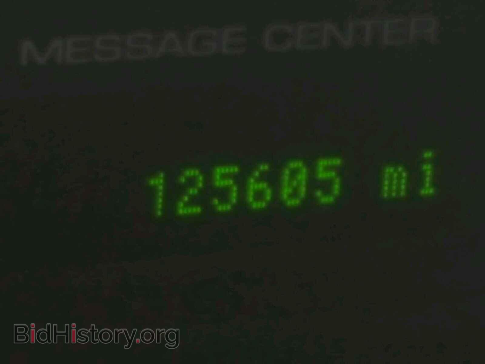 2005 FORD EXPLORER - VIN: 1FMDU73W05UA42825 - Photo 8