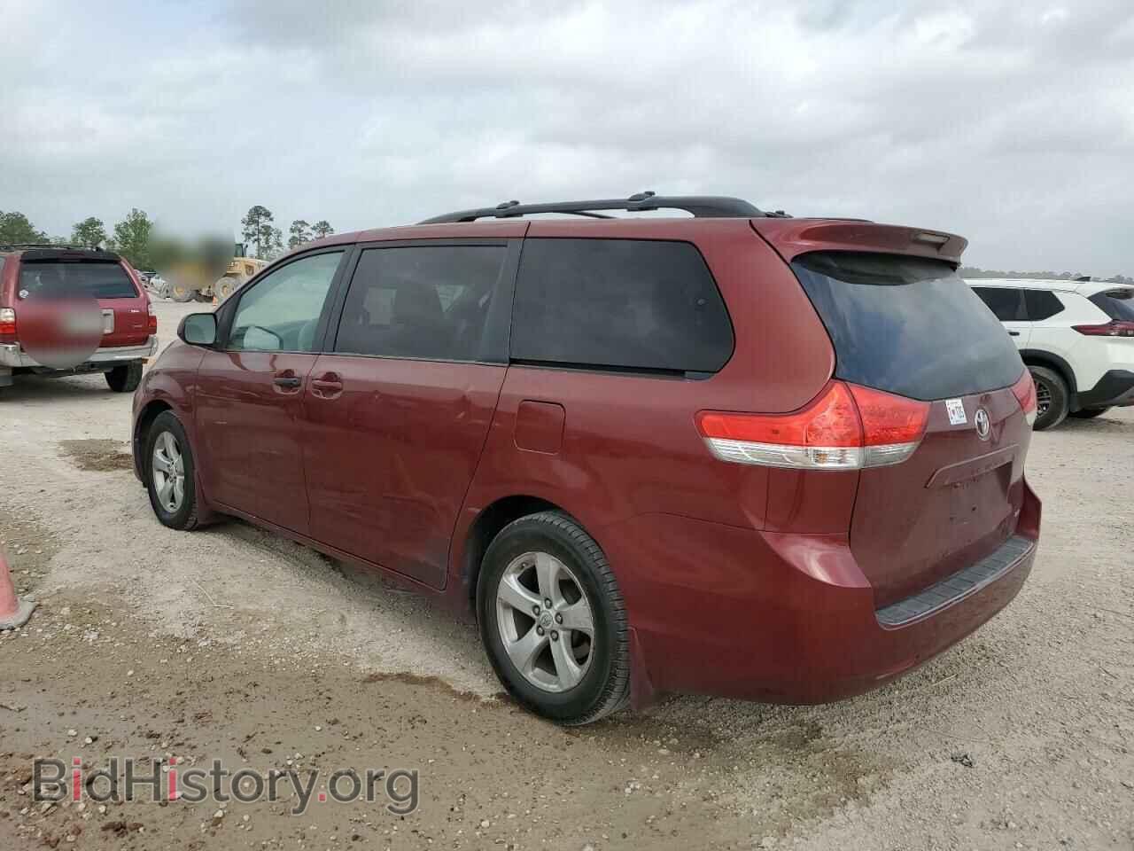 2012 TOYOTA All Models - VIN: 5TDKK3DC1CS227143 - Фото 2