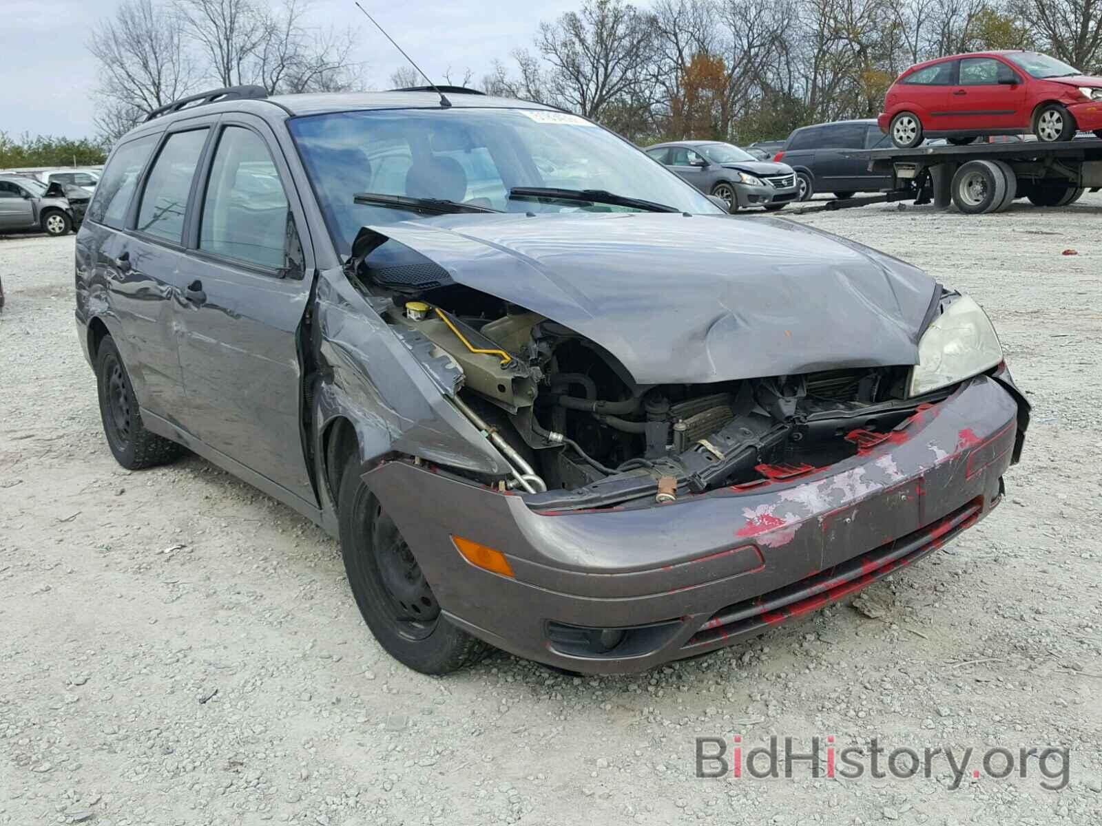 Photo 1FAFP36N25W215223 - FORD FOCUS 2005