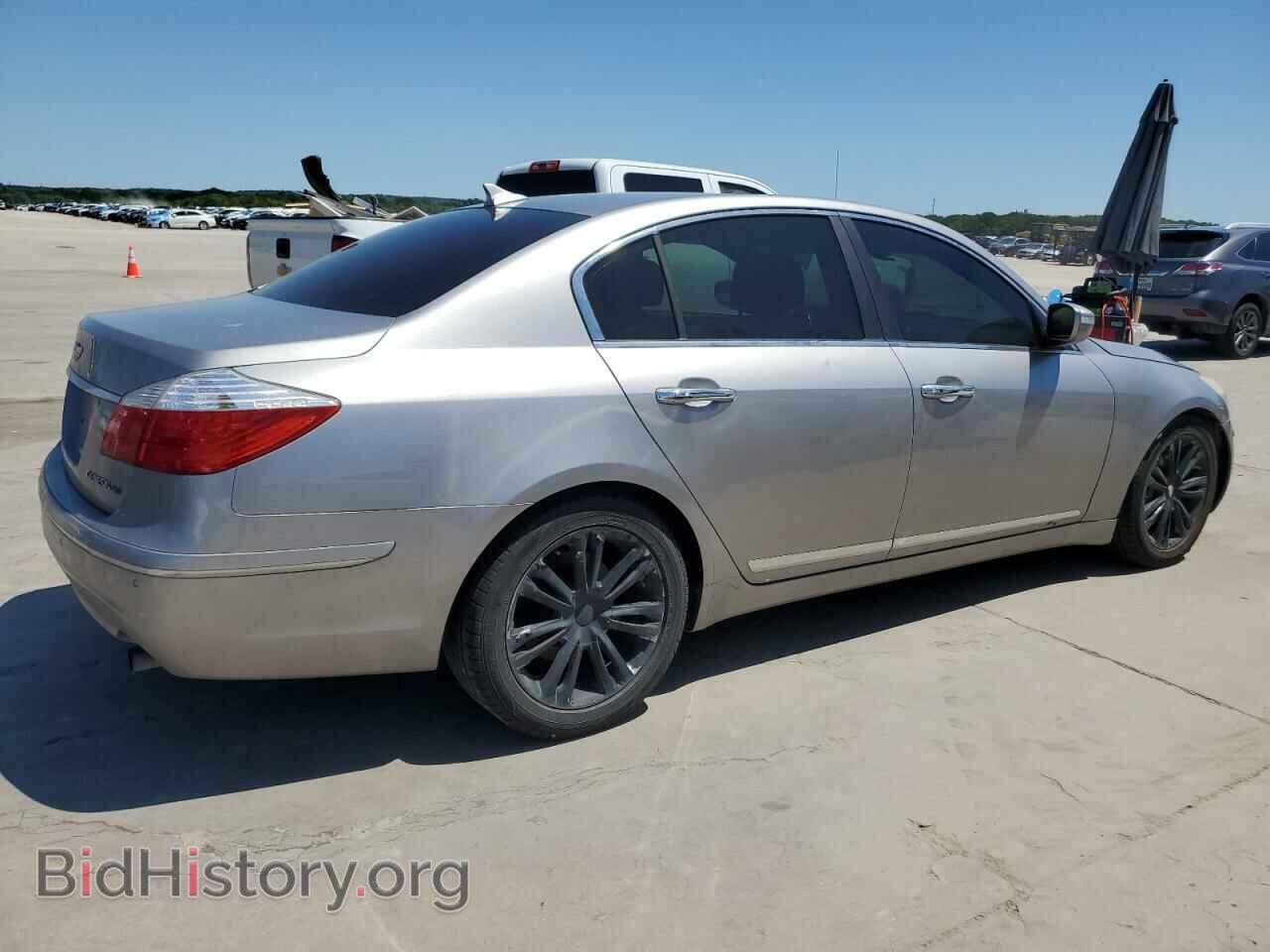 2010 HYUNDAI GENESIS - VIN: KMHGC4DF4AU100992 - Фото 3
