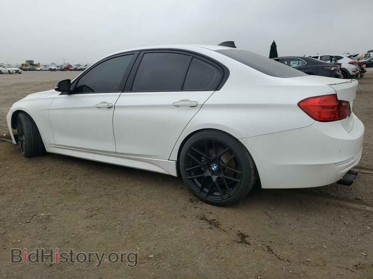 2015 BMW 3 SERIES - VIN: WBA3C1C59FK122352 - Фото 2