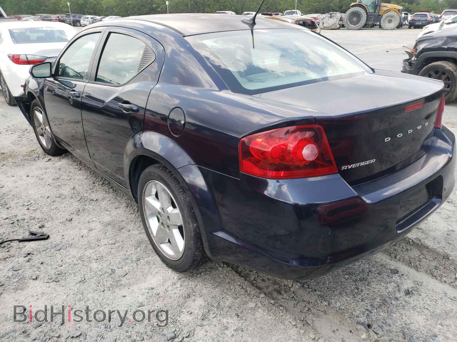 2011 DODGE AVENGER - VIN: 1B3BD2FB0BN573330 - Фото 3
