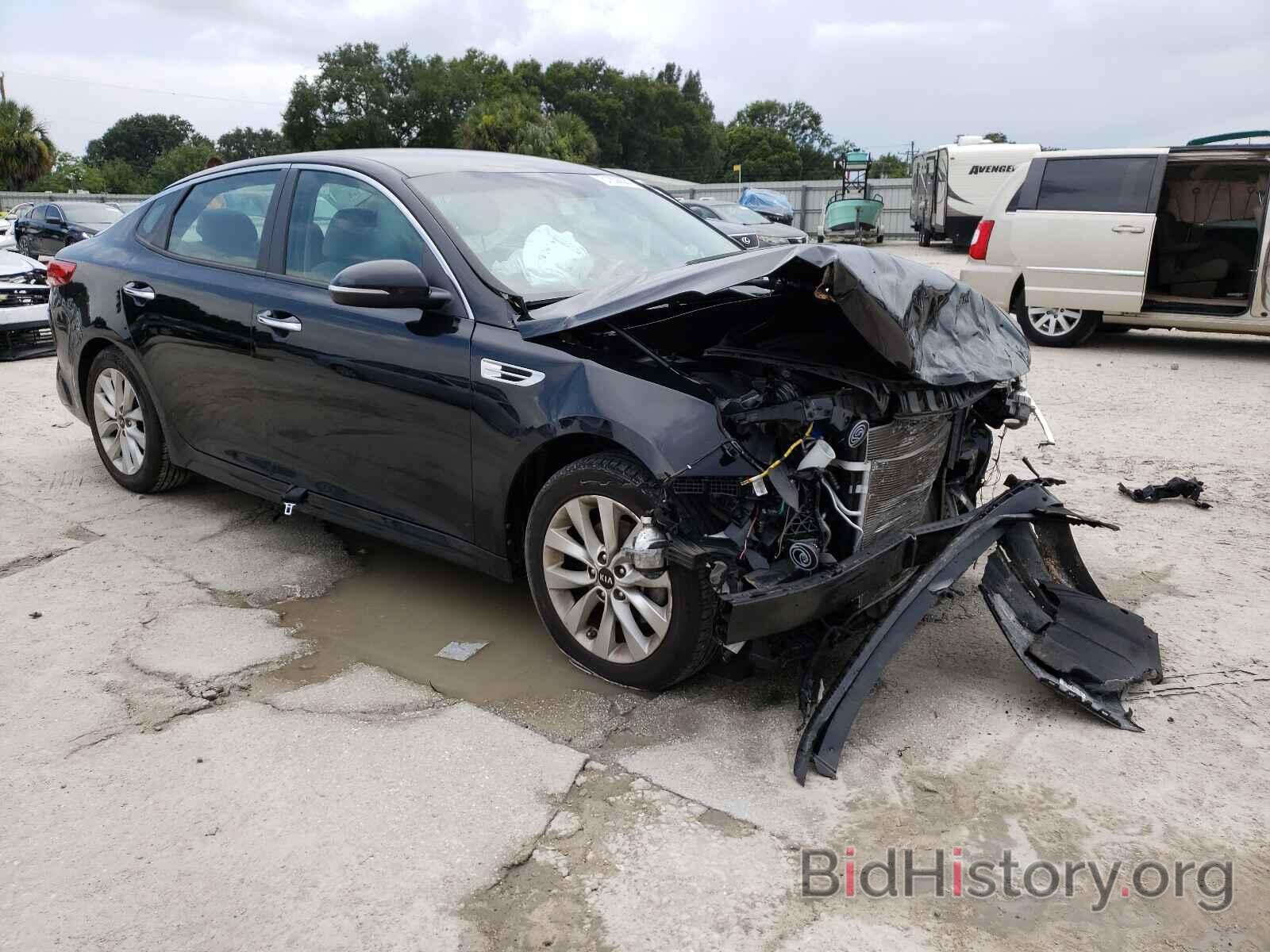 Photo 5XXGT4L30JG261051 - KIA OPTIMA 2018