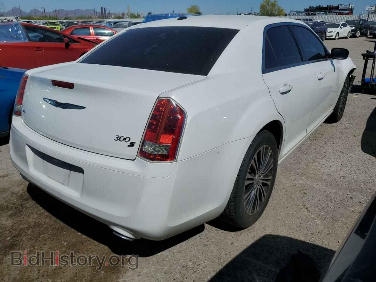 2013 CHRYSLER 300 - VIN: 2C3CCAGG0DH716044 - Фото 3