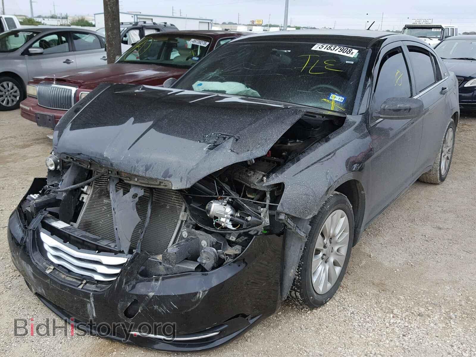 2013 CHRYSLER 200 - VIN: 1C3CCBAB5DN735036 - Фото 2